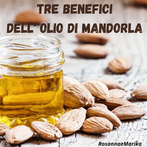 Applicazione dell'olio di mandorle dolci sulla pelle per prevenire le smagliature.