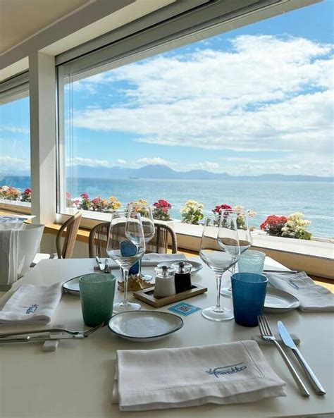 Vista mare del ristorante Al Faretto a Marechiaro