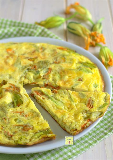 immagini di zucca fresca e ingredienti per la frittata